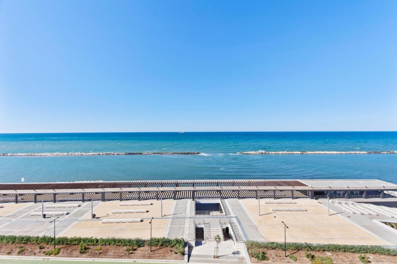 Bari Waterfront Apartment Exterior photo